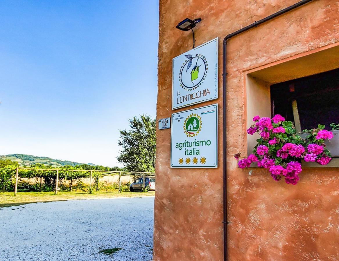 Agriturismo La Lenticchia Fratta Terme Exteriör bild